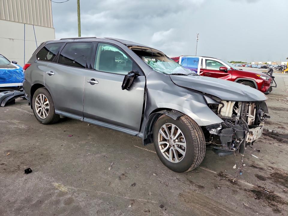 Photo 4 from auction – 2016 NISSAN PATHFINDER with VIN 5N1AR2MN2GC601863