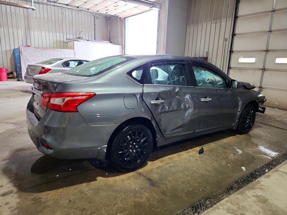 Photo 3 from auction – 2018 NISSAN SENTRA with VIN 3N1AB7AP8JY321622
