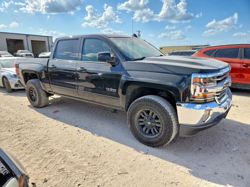 Photo 4 from auction – 2018 CHEVROLET SILVERADO with VIN 3GCPCREC5JG542317