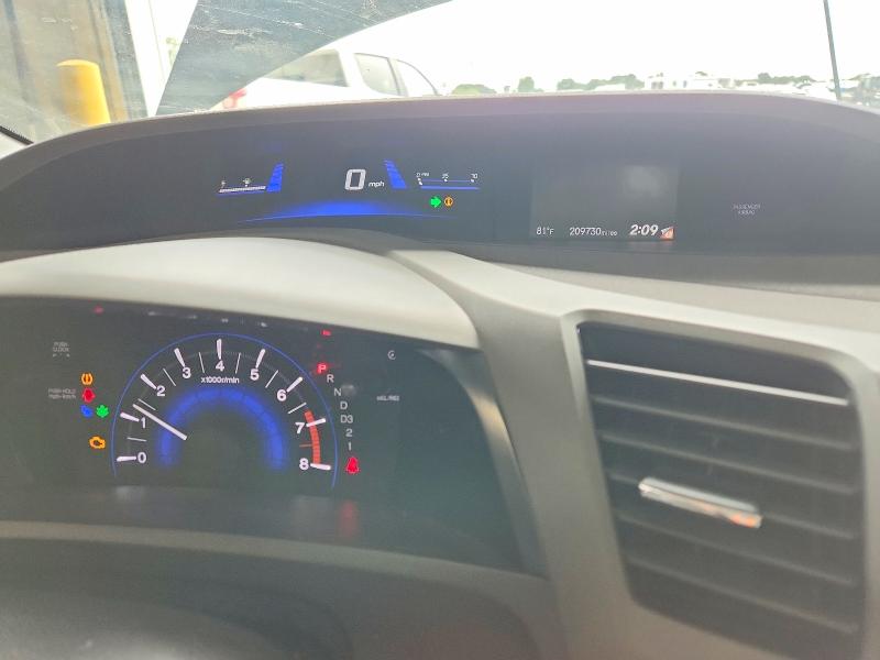Photo 9 from auction – 2012 HONDA CIVIC with VIN 19XFB2F94CE300464