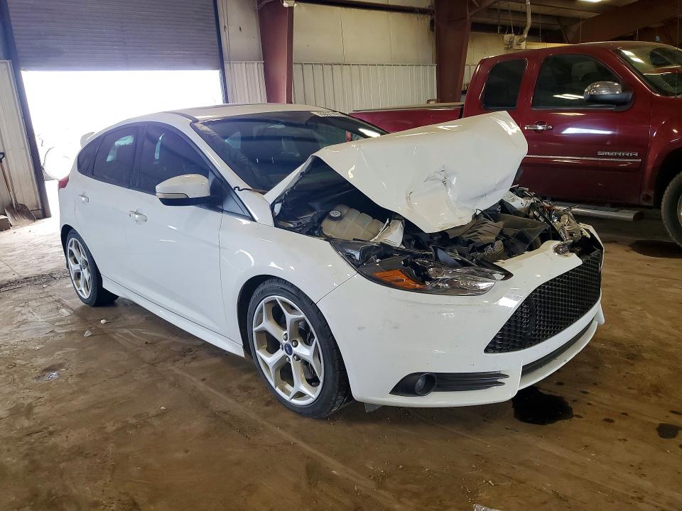 Photo 4 from auction – 2013 FORD FOCUS with VIN 1FADP3L92DL126959