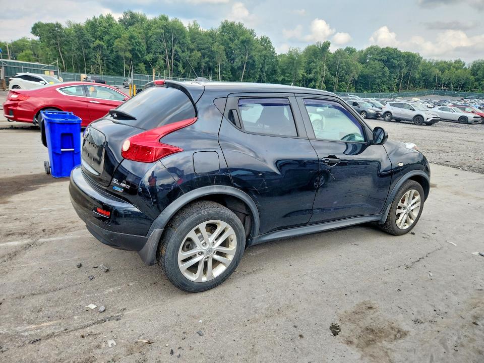 Photo 3 from auction – 2012 NISSAN JUKE with VIN JN8AF5MV1CT122945
