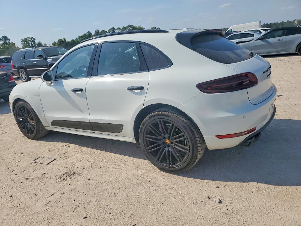 Photo 2 from auction – 2017 PORSCHE MACAN with VIN WP1AG2A53HLB52286