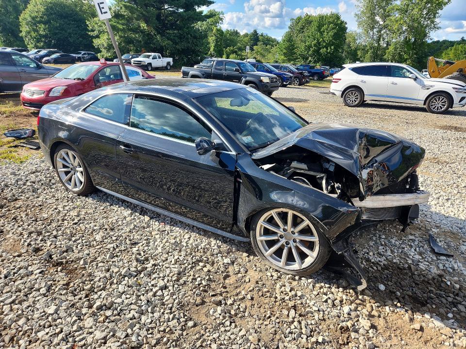 Photo 4 from auction – 2016 AUDI A5 with VIN WAUM2AFR8GA024412