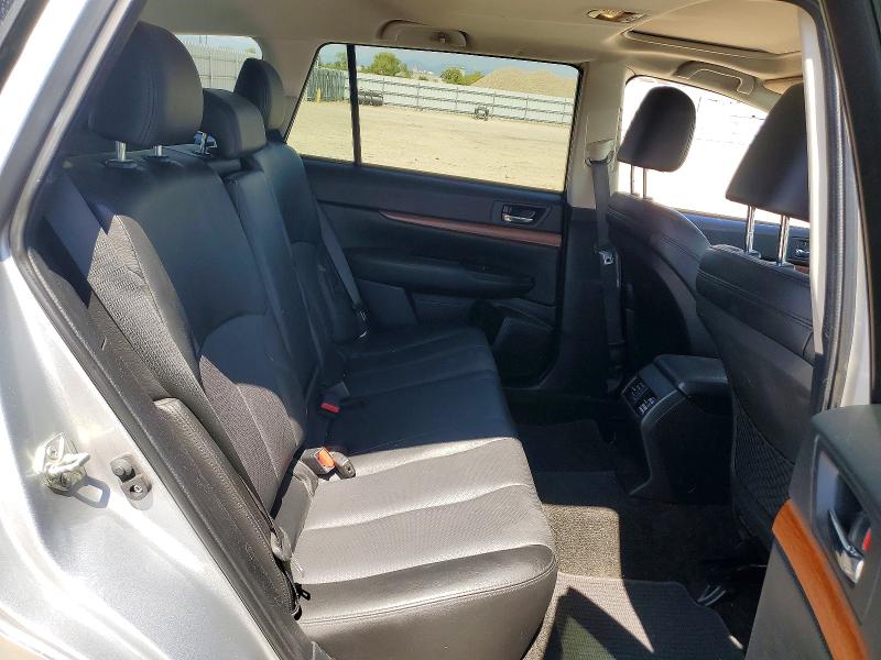 Photo 10 from auction – 2014 SUBARU OUTBACK with VIN 4S4BRBLC7E3299553