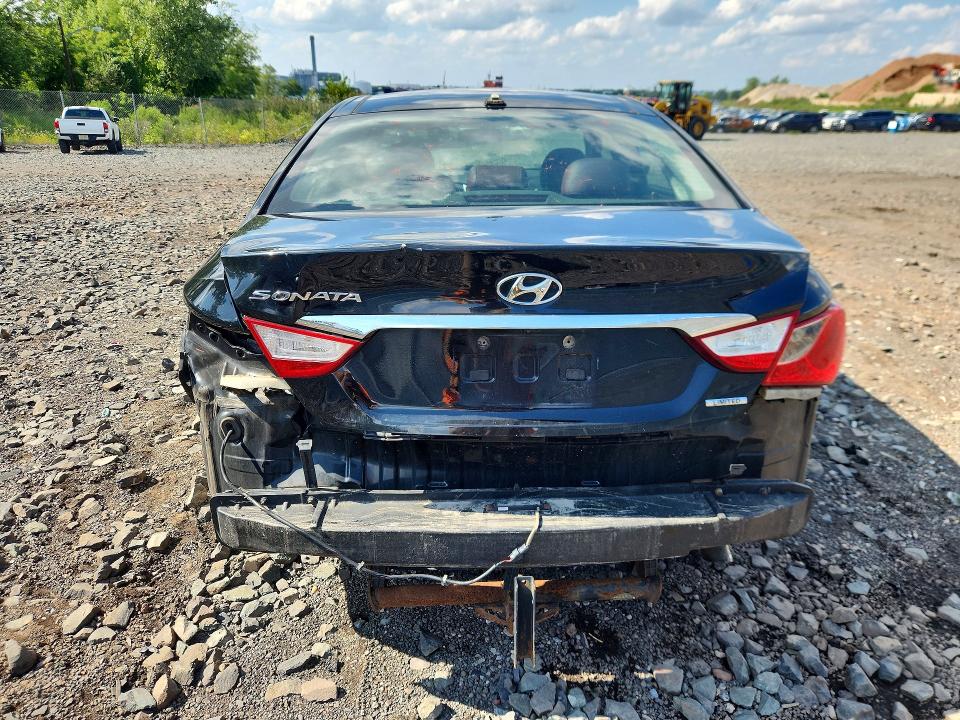 Photo 6 from auction – 2012 HYUNDAI SONATA with VIN 5NPEC4AC7CH448806
