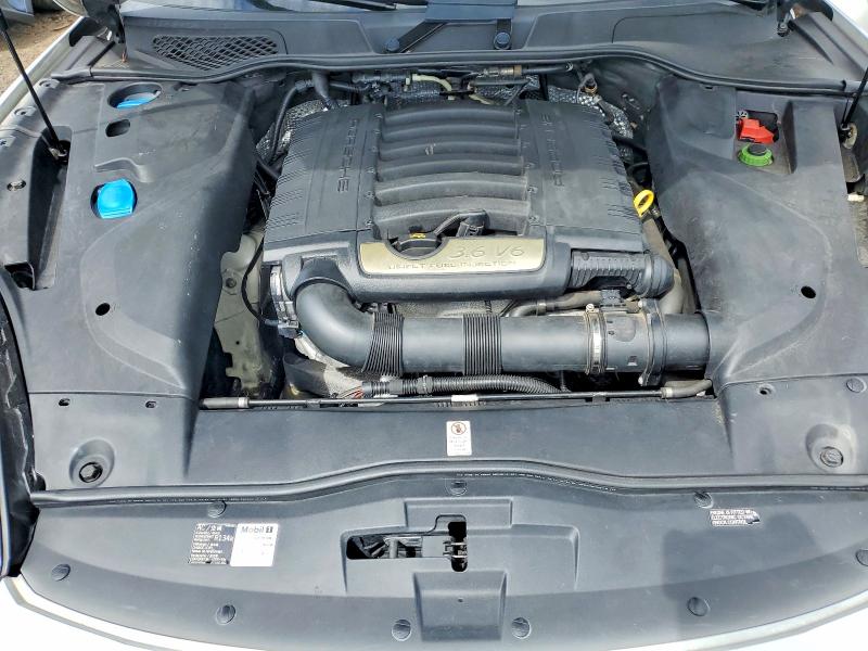 Photo 11 from auction – 2016 PORSCHE CAYENNE with VIN WP1AA2A20GLA10841