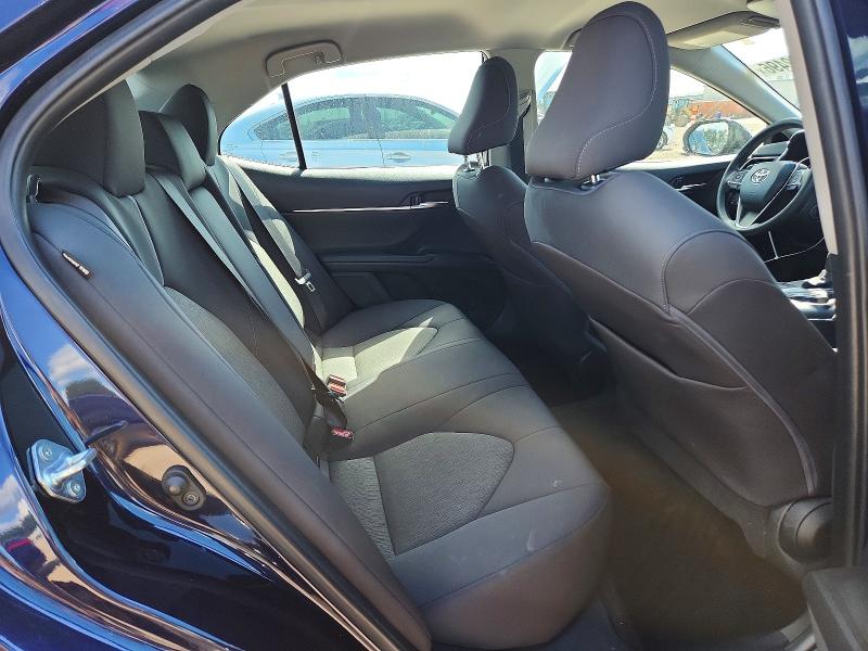 Photo 10 from auction – 2022 TOYOTA CAMRY with VIN 4T1C11AKXNU683773