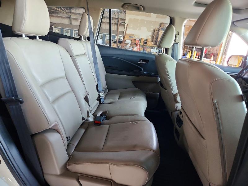 Photo 11 from auction – 2016 HONDA PILOT with VIN 5FNYF5H51GB027394