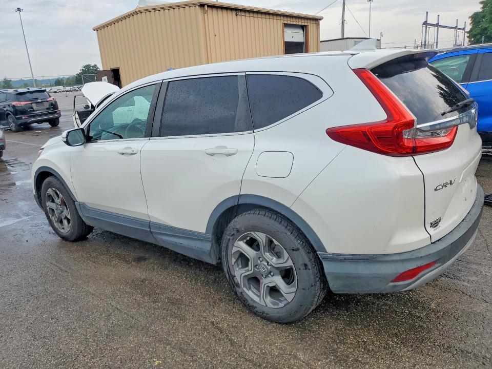 Photo 2 from auction – 2019 HONDA CR-V with VIN 5J6RW1H50KL006646