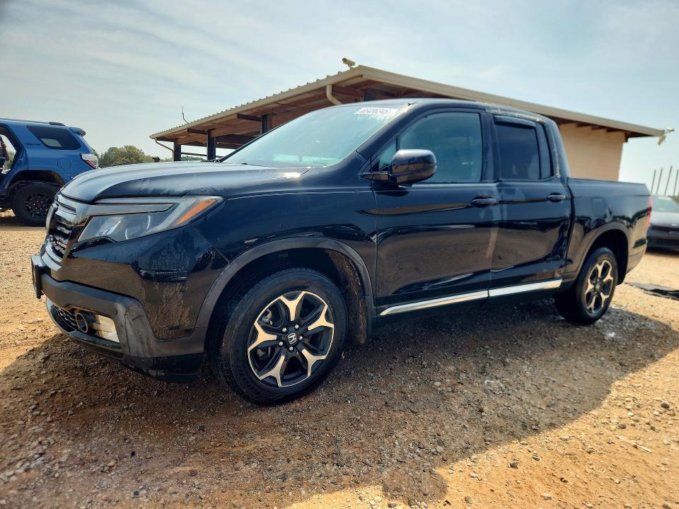 HONDA RIDGELINE 2017 مع رقم تعريف المركبة 5FPYK3F84HB002236 - صورة من المزاد