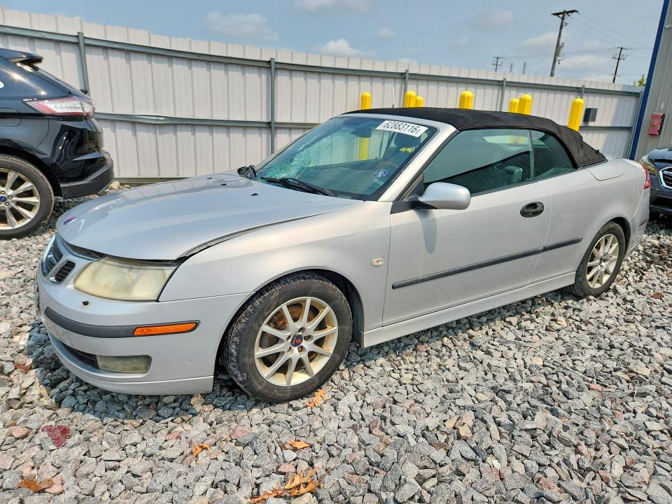 2004 SAAB 9-3