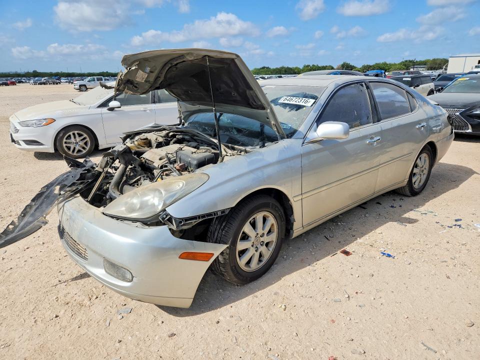 LEXUS ES 2002 with VIN JTHBF30G125024060 - Photo from auction