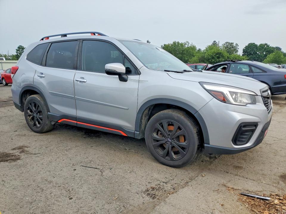 Photo 4 from auction – 2019 SUBARU FORESTER with VIN JF2SKAJC7KH438229