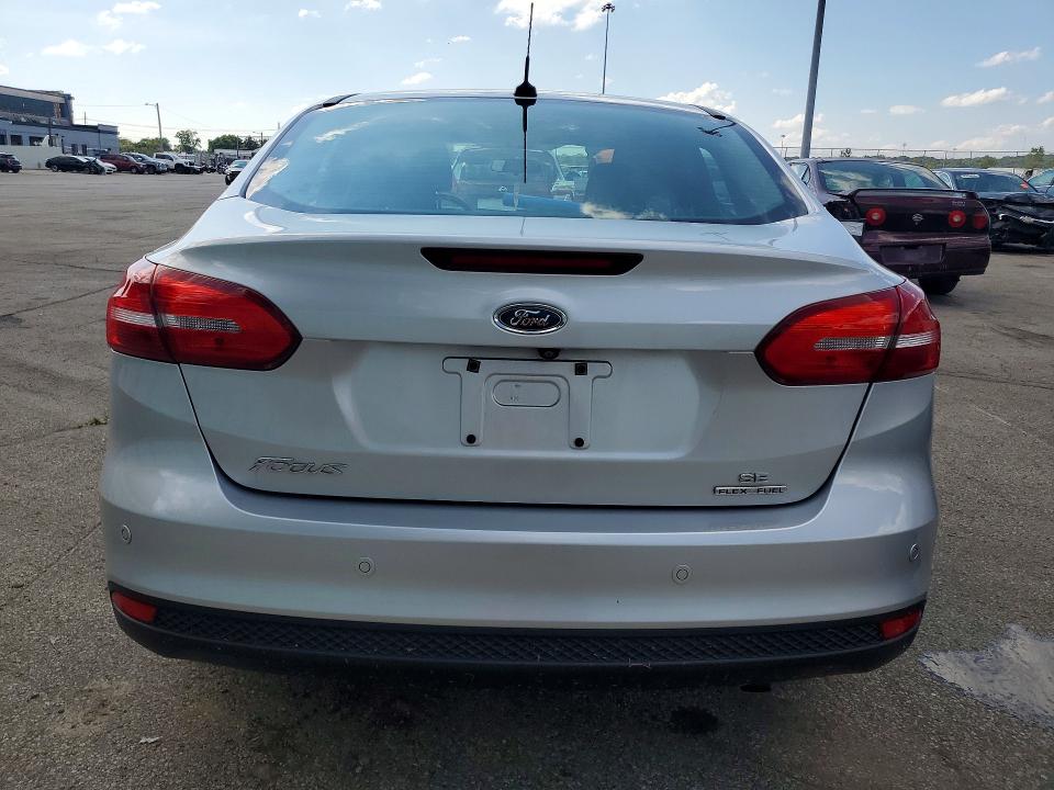 Photo 6 from auction – 2015 FORD FOCUS with VIN 1FADP3F23FL280498