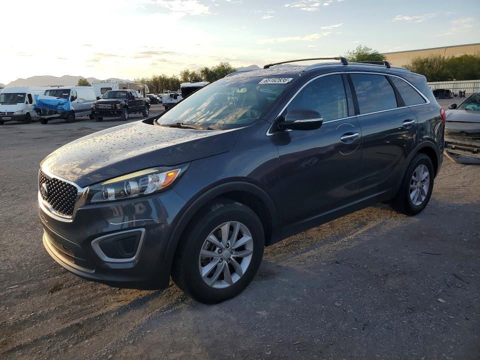 Photo 1 from auction – 2016 KIA SORENTO with VIN 5XYPG4A34GG166598