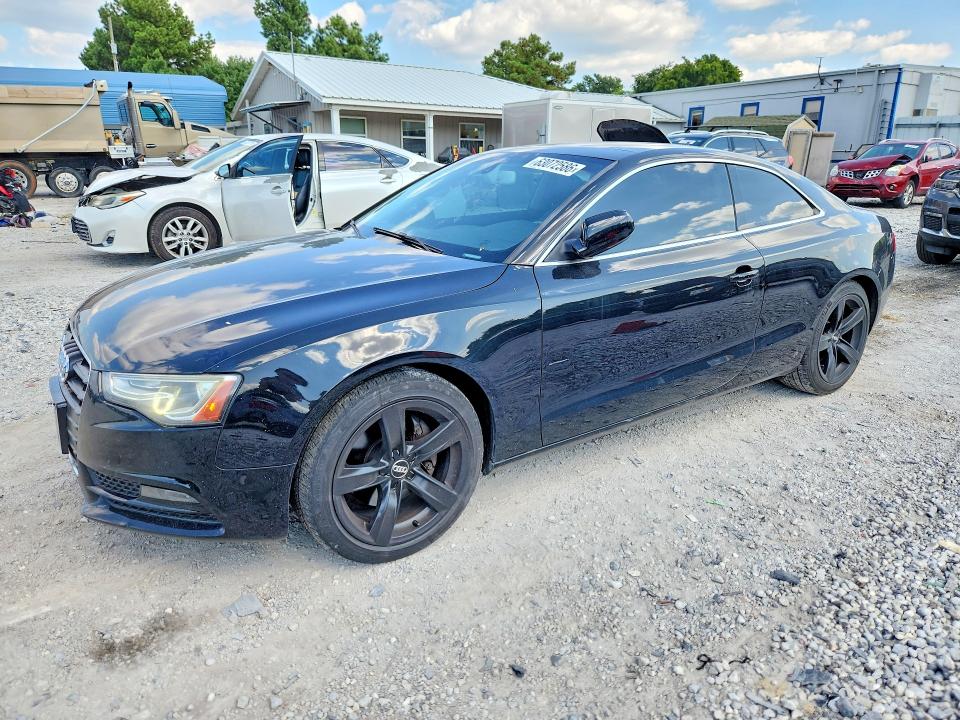 AUDI A5 2014 with VIN WAUCFAFRXEA010895 - Photo from auction