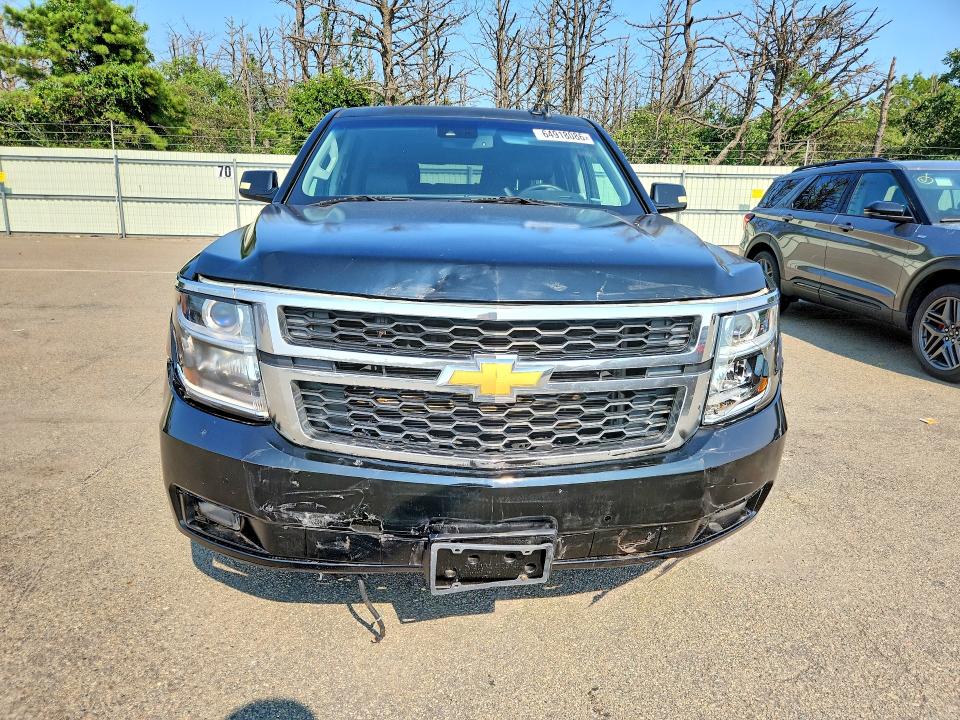 Photo 5 from auction – 2015 CHEVROLET SUBURBAN with VIN 1GNSKJKC2FR187334