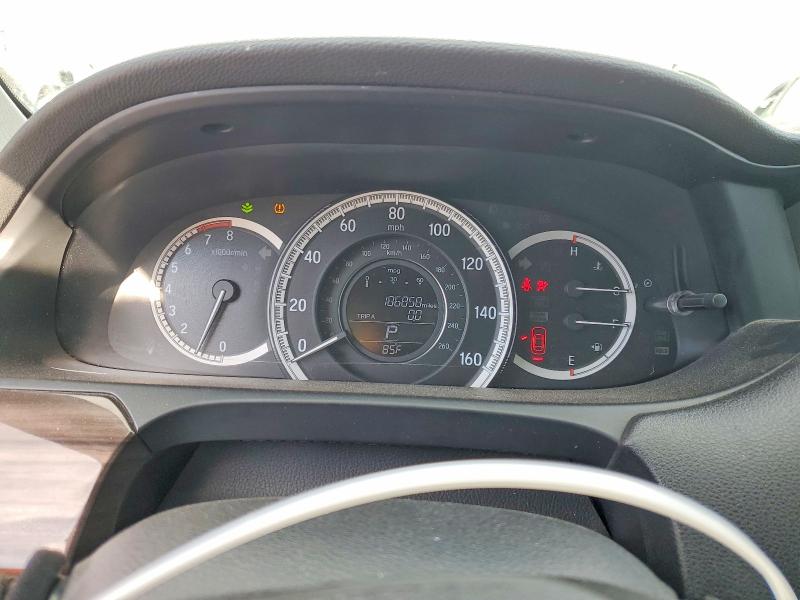 Photo 9 from auction – 2017 HONDA ACCORD with VIN 1HGCR2F81HA164490