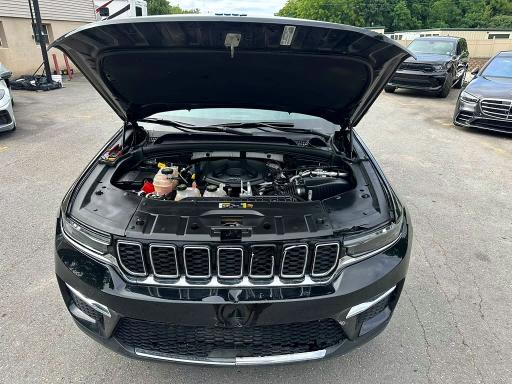 Снимка 9 от търг – 2024 JEEP GRAND CHEROKEE с VIN 1C4RJYB69R8959237