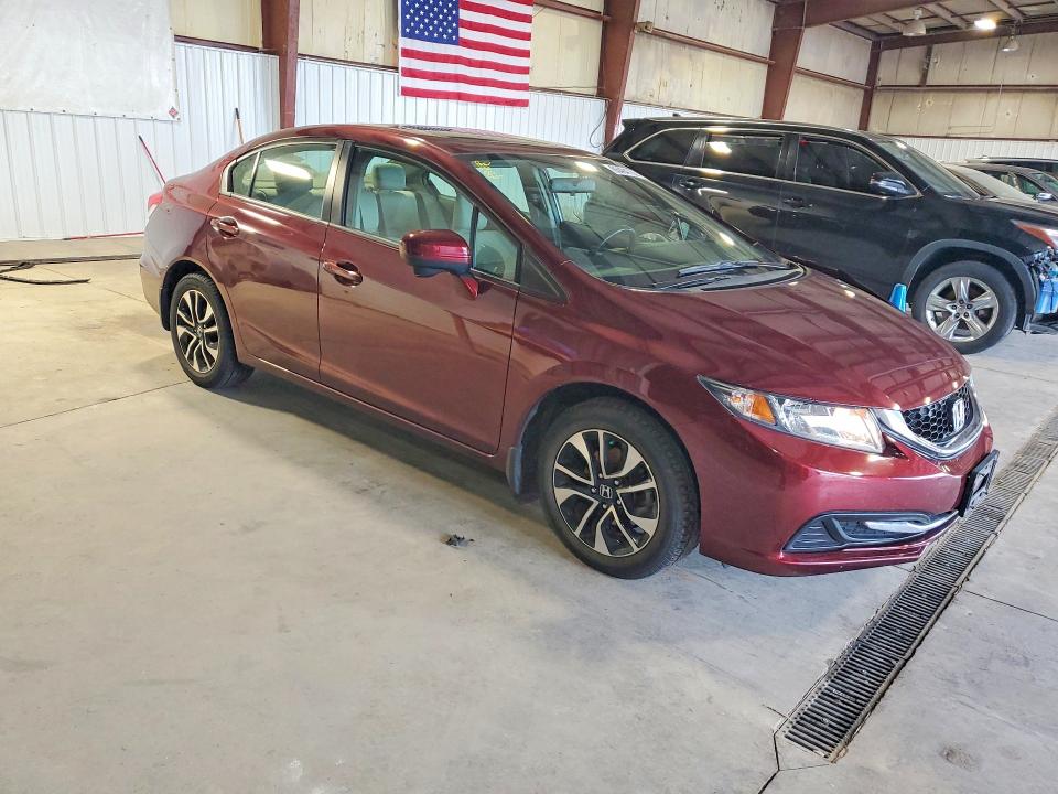 Снимка 4 от търг – 2015 HONDA CIVIC с VIN 19XFB2F85FE109244