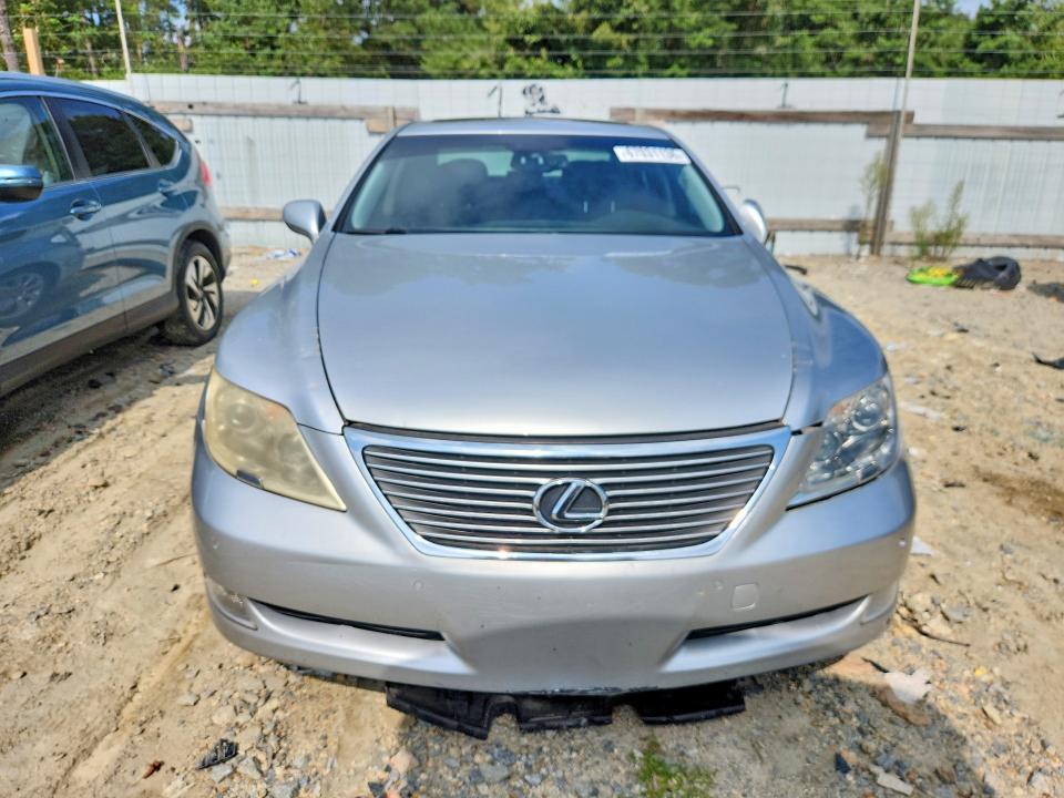 Photo 5 from auction – 2007 LEXUS LS with VIN JTHBL46F975050796