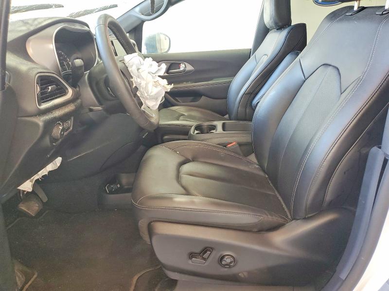 Photo 7 from auction – 2025 CHRYSLER PACIFICA with VIN 2C4RC1BG5SR526809