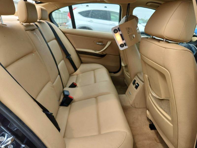 Zdjęcie 10 z aukcji – 2006 BMW 325 z VIN WBAVB17516NK41114