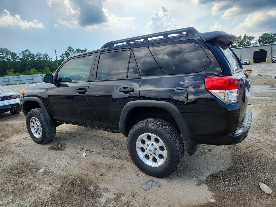 Photo 2 from auction – 2010 TOYOTA 4RUNNER with VIN JTEBU5JR1A5032611