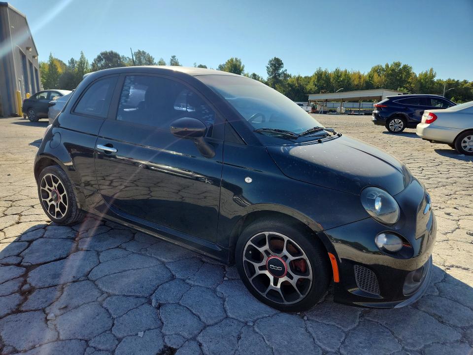 Photo 4 from auction – 2013 FIAT 500 with VIN 3C3CFFHH1DT623245