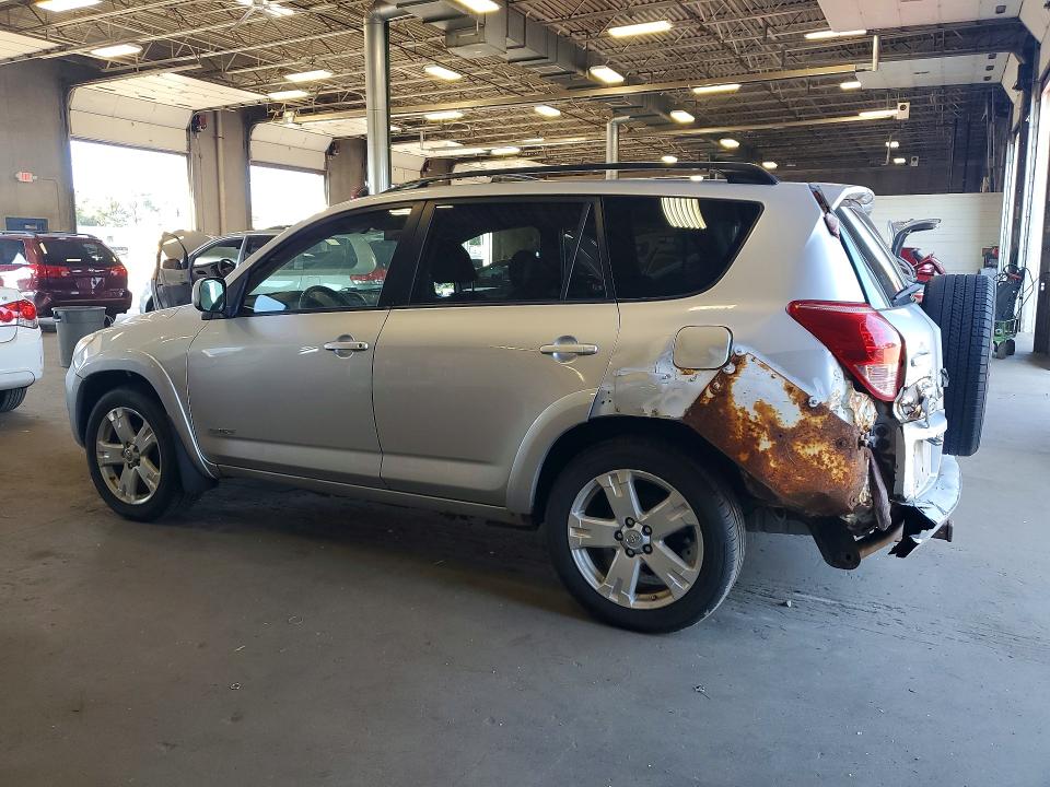 Photo 2 from auction – 2006 TOYOTA RAV4 with VIN JTMBK32V066006545
