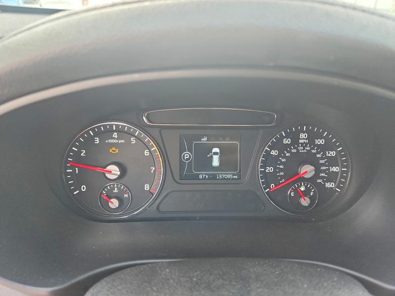 Photo 9 from auction – 2016 KIA SORENTO with VIN 5XYPGDA53GG135442