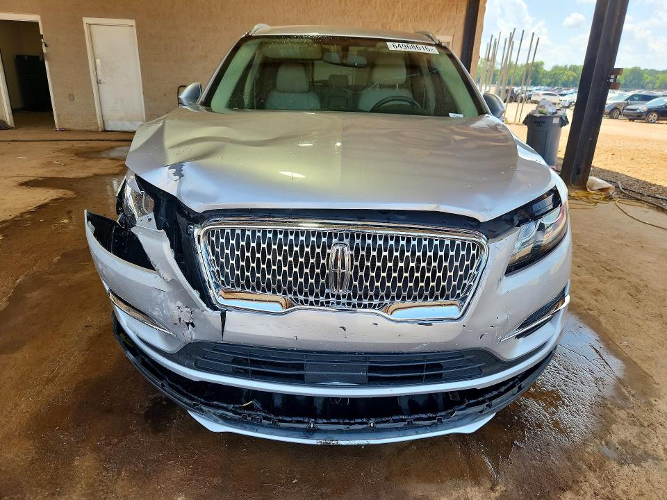 Photo 5 from auction – 2019 LINCOLN MKC with VIN 5LMCJ1C92KUL26462