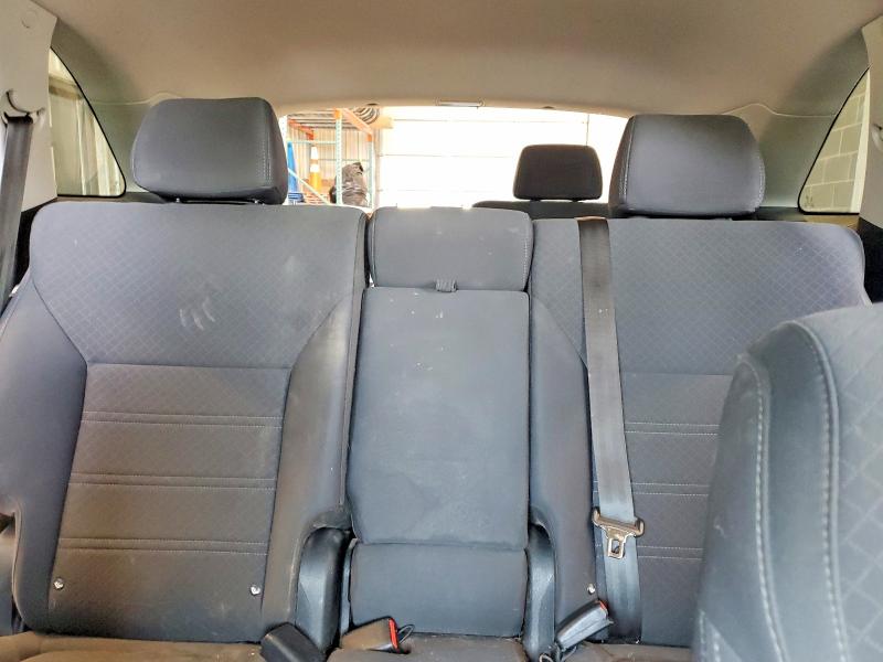 Photo 10 from auction – 2018 KIA SORENTO with VIN 5XYPGDA59JG369253