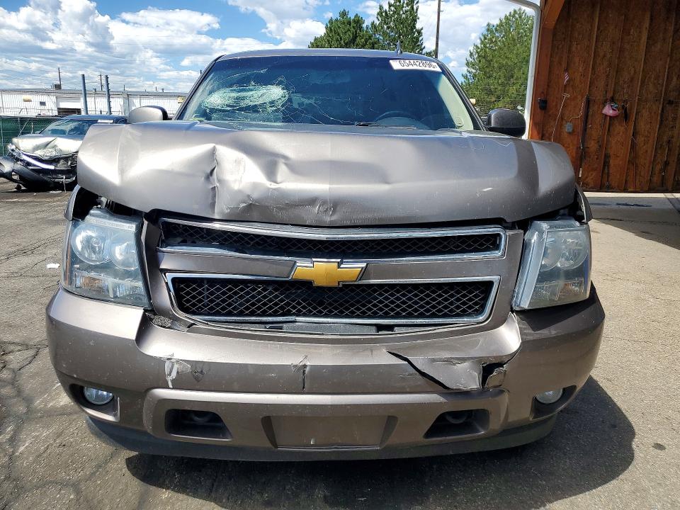 Photo 5 from auction – 2013 CHEVROLET TAHOE with VIN 1GNSKBE03DR135764
