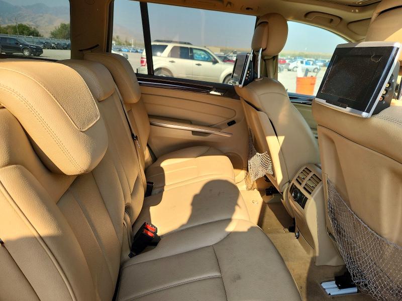 Photo 10 from auction – 2012 MERCEDES-BENZ GL with VIN 4JGBF2FEXCA801549