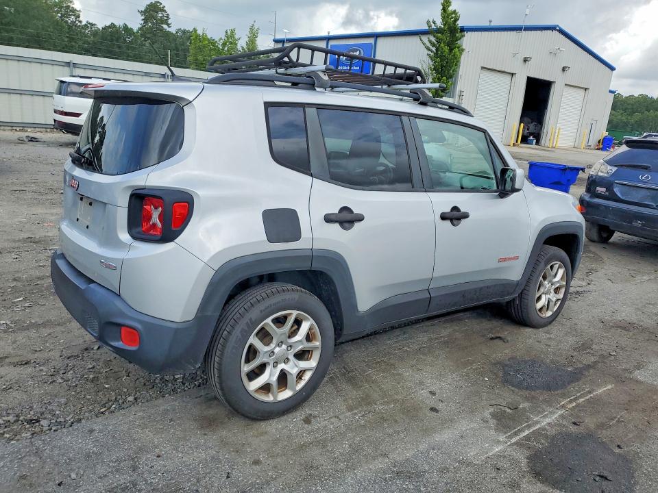 Фото 3 с аукциона – 2017 JEEP RENEGADE с VIN ZACCJBBB1HPE86375