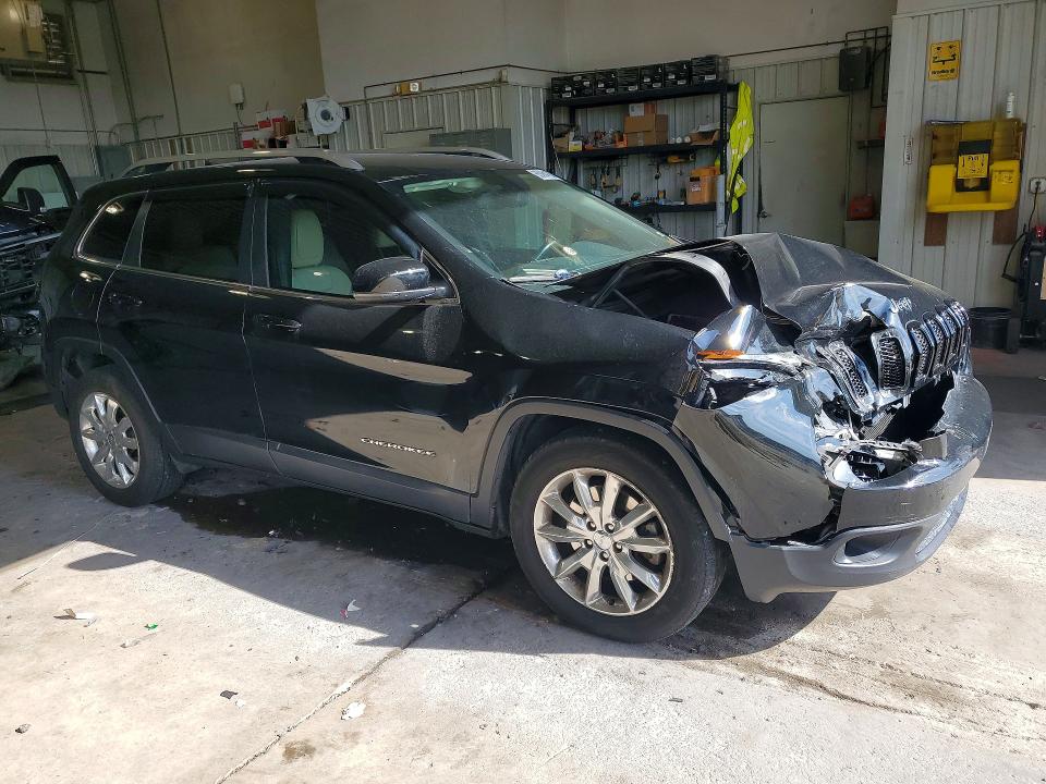 Photo 4 from auction – 2017 JEEP CHEROKEE with VIN 1C4PJLDB9HW516391
