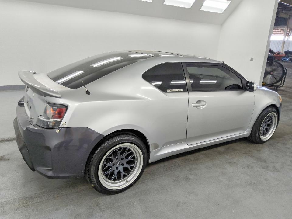 Photo 3 from auction – 2012 SCION TC with VIN JTKJF5C73C3031733