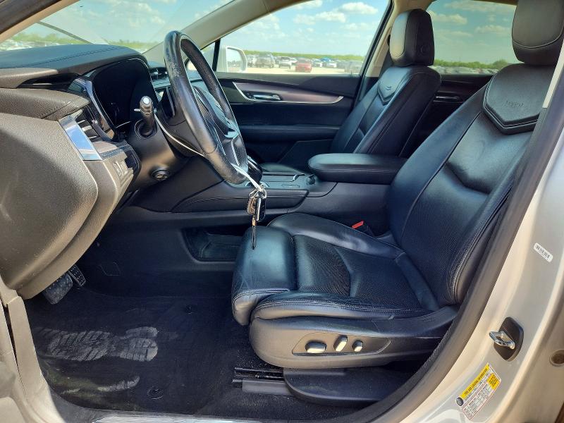 Photo 7 from auction – 2017 CADILLAC XT5 with VIN 1GYKNBRS2HZ177256