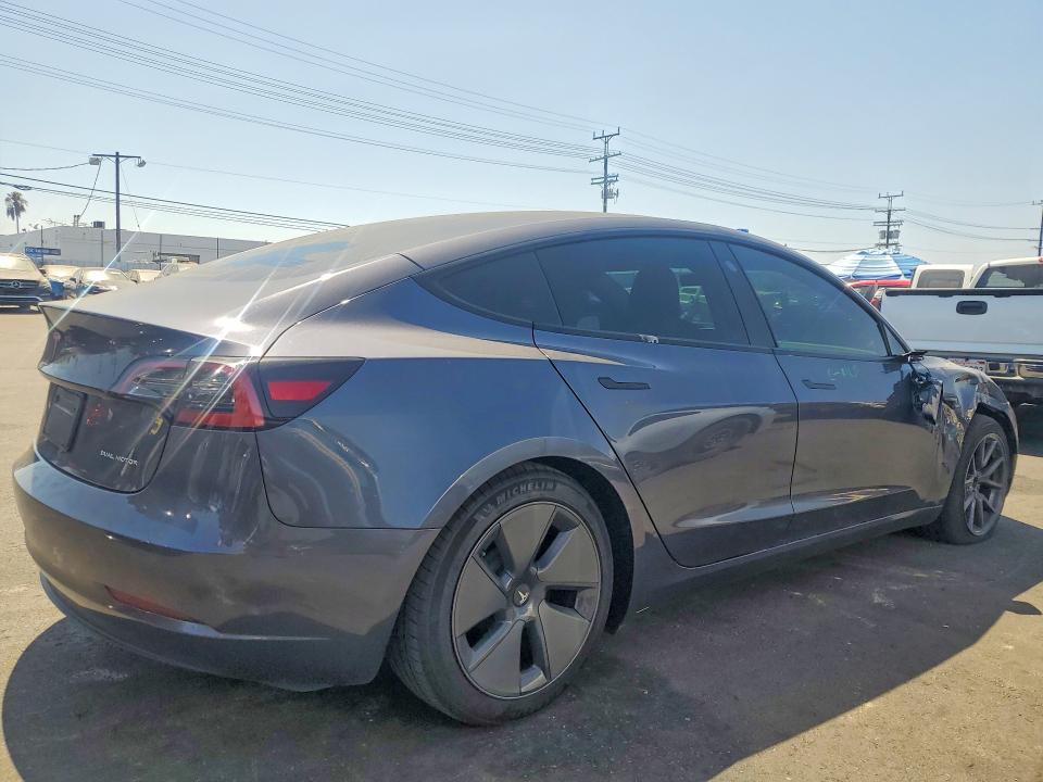 Photo 3 from auction – 2023 TESLA MODEL 3 with VIN 5YJ3E1EB6PF712300