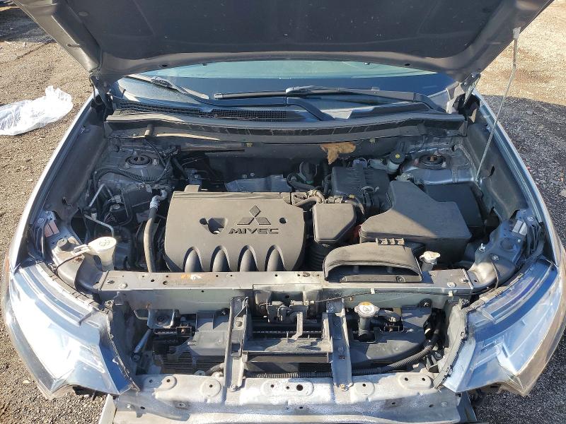 Photo 12 from auction – 2018 MITSUBISHI OUTLANDER with VIN JA4AD3A38JZ004565