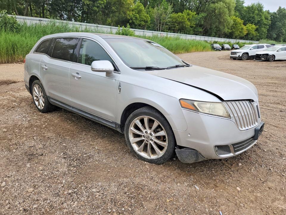 Photo 4 from auction – 2012 LINCOLN MKT with VIN 2LMHJ5AT9CBL54379
