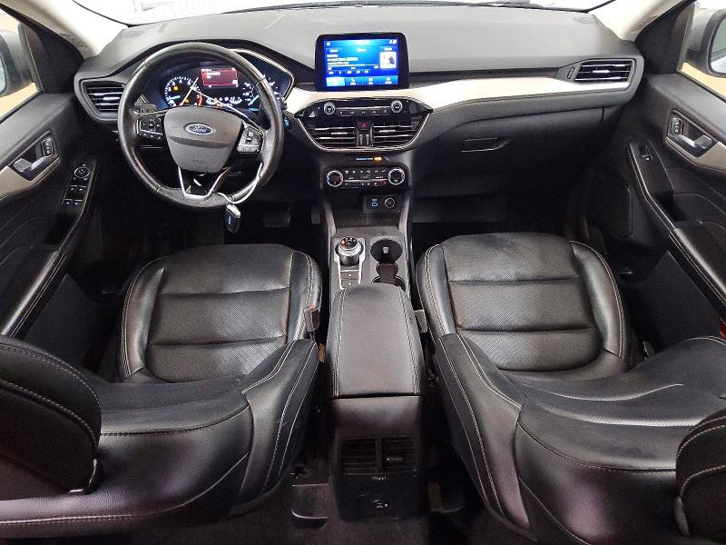 Photo 8 from auction – 2021 FORD ESCAPE with VIN 1FMCU9H62MUA65859