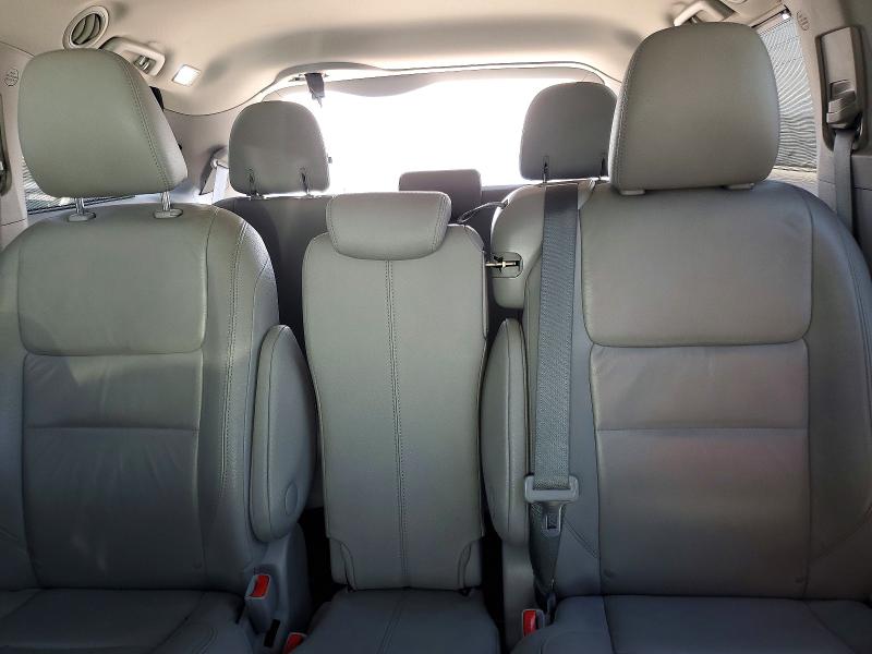 Photo 10 from auction – 2016 TOYOTA SIENNA with VIN 5TDYK3DC9GS713361