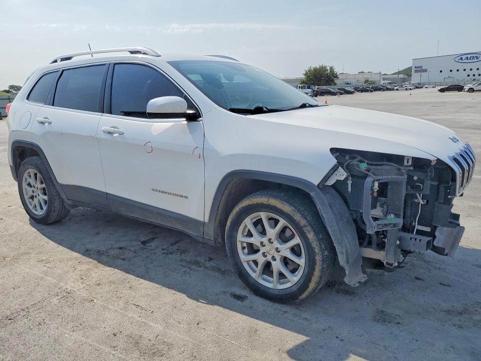 Photo 4 from auction – 2018 JEEP CHEROKEE with VIN 1C4PJLCB3JD566139