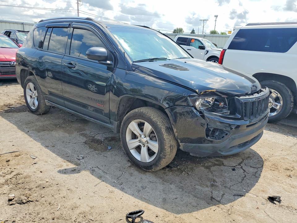 Снимка 4 от търг – 2014 JEEP COMPASS с VIN 1C4NJCBB2ED674847