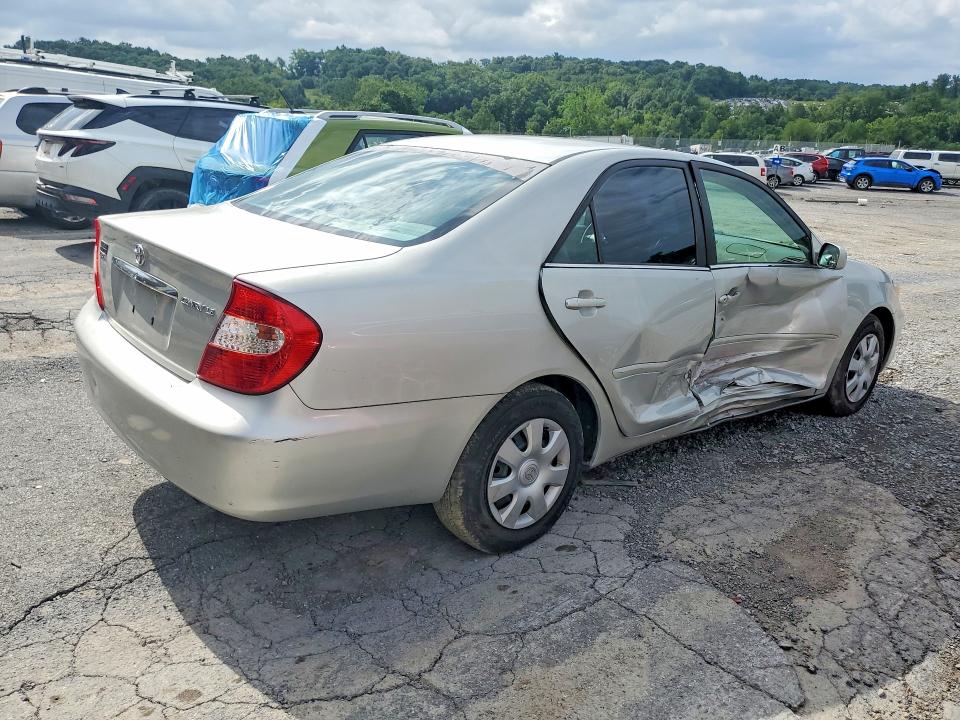Photo 3 from auction – 2003 TOYOTA CAMRY with VIN 4T1BE30K03U146100