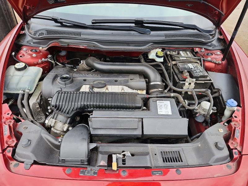 Photo 11 from auction – 2012 VOLVO C70 with VIN YV1672MC7CJ126256