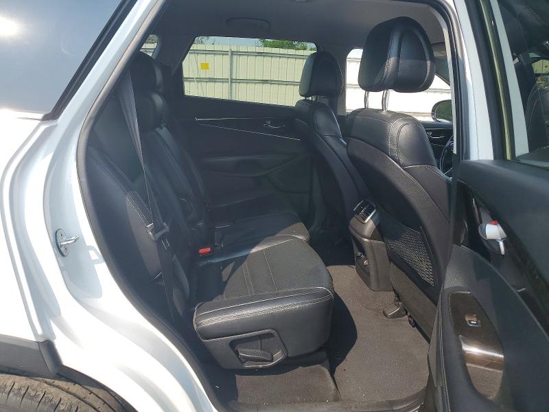 Photo 11 from auction – 2016 KIA SORENTO with VIN 5XYPHDA57GG016905